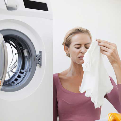 How Do You Keep Clothes from Smelling After Tumble Dryer