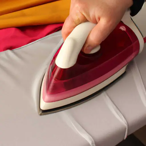 How to Iron Wrinkled Clothes