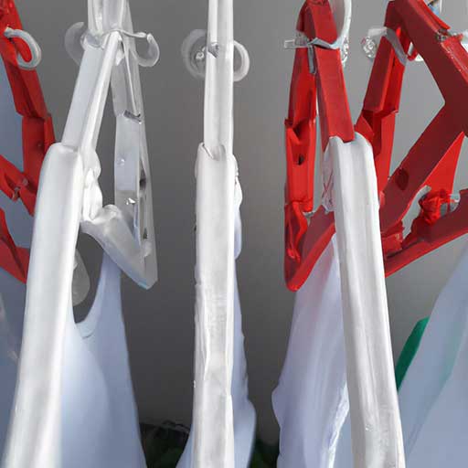 Can I Dry White Clothes With Colors